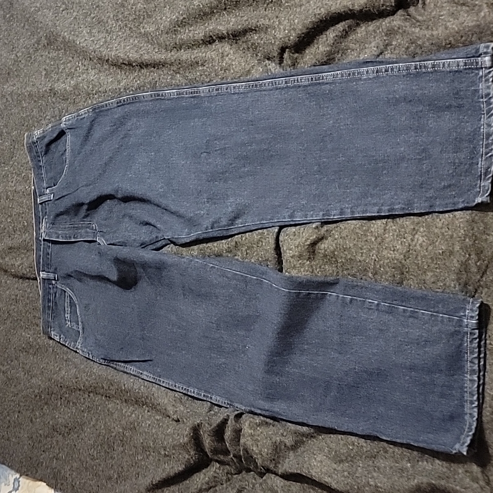 Wrangler mens rugged wear jeans 38 X 32